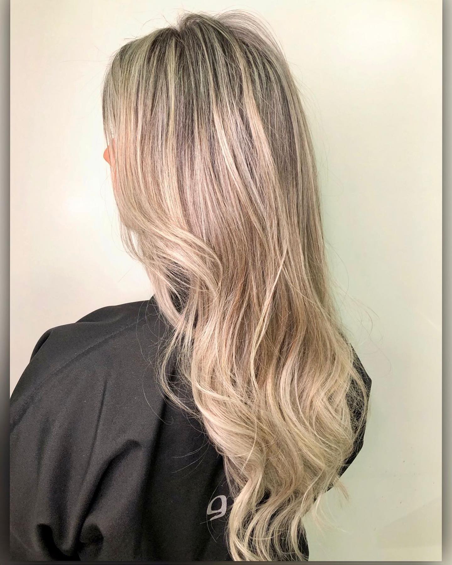Especialista em Loiros em Suzano - MS Tricologia e Estética Especialista em Loiros em Suzano - MS Tricologia e Estética